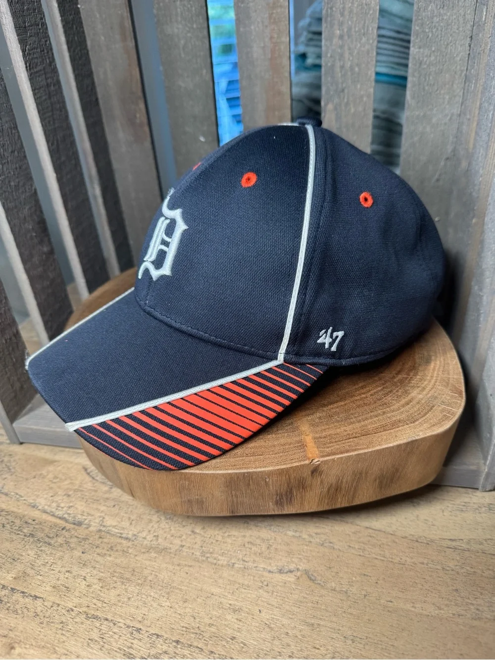 Kids Detroit Tigers D Logo Baseball Cap in Navy and Orange